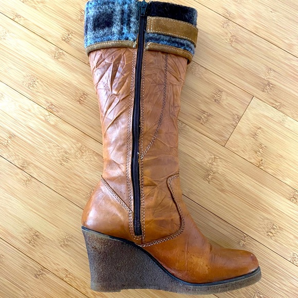 ALDO Hornbeck Fall Winter Boots Cozy Warm Leather Flannel Fleece Sz 6 - Picture 3 of 7